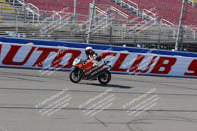 media/Aug-27-2022-Fastrack Riders (Sat) [[c588535105]]/Level 1/Session 1 Start Finish/